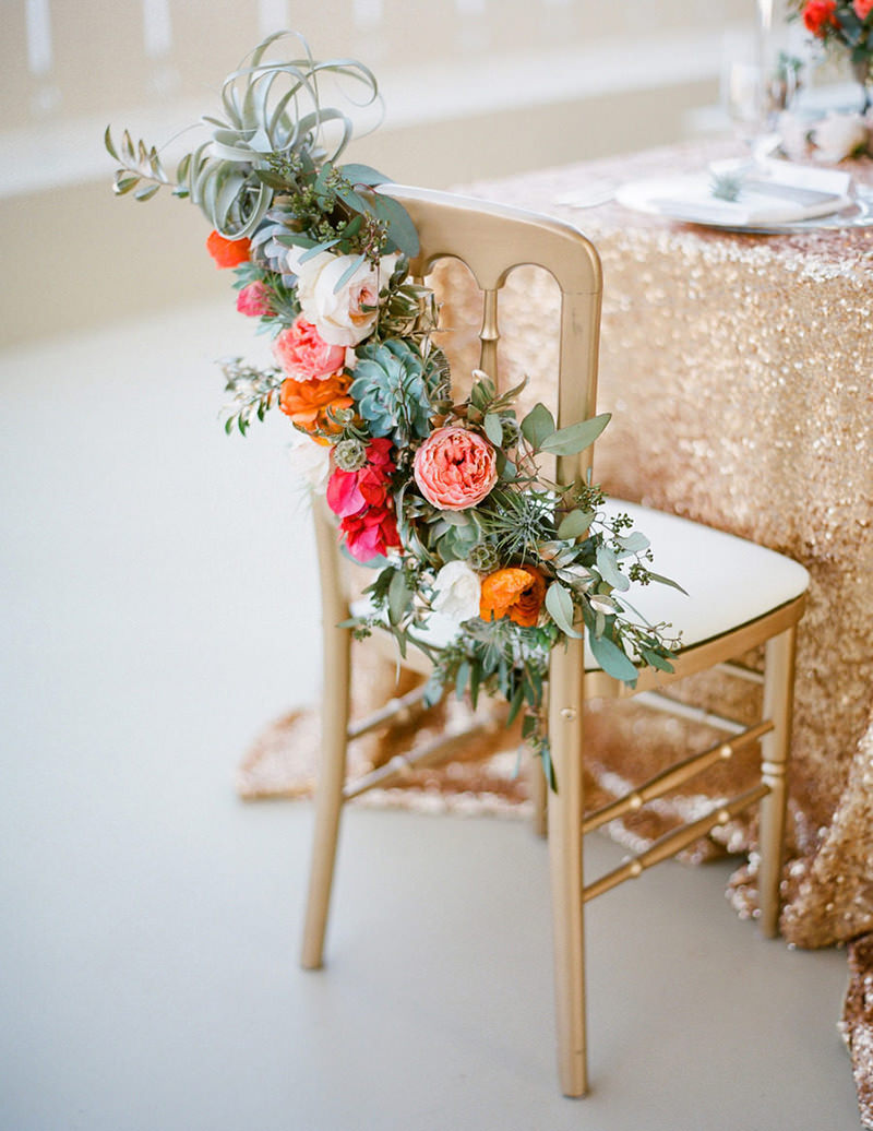 cadeiras decoradas simples