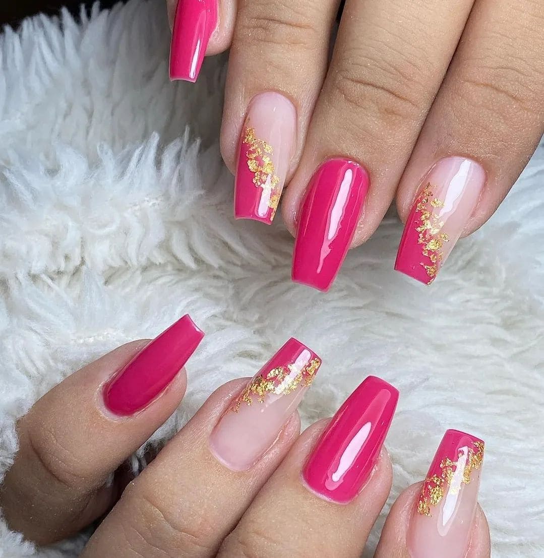 unhas decoradas com esmalte em gel