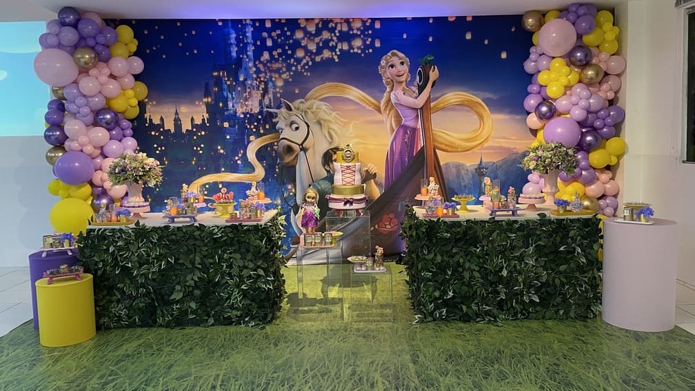 balões festa rapunzel