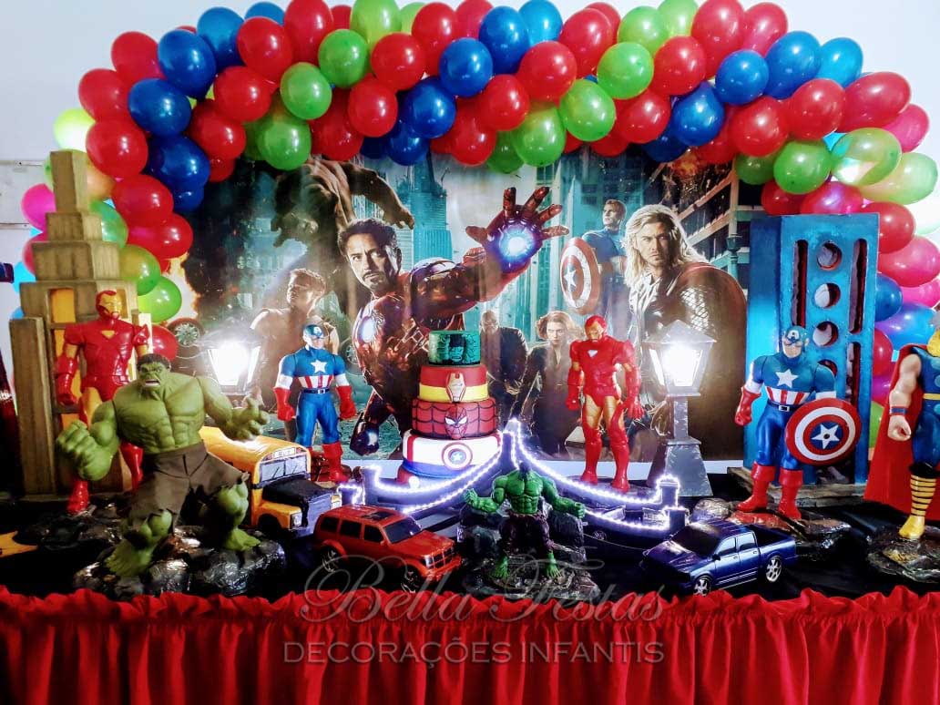 painel festa Vingadores