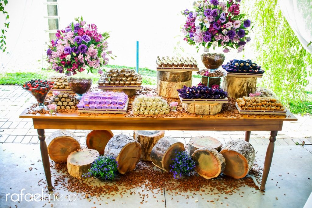 bolo e mesa de doces casamento