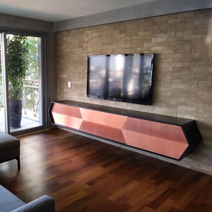 cores para paredes sala piso madeira escura