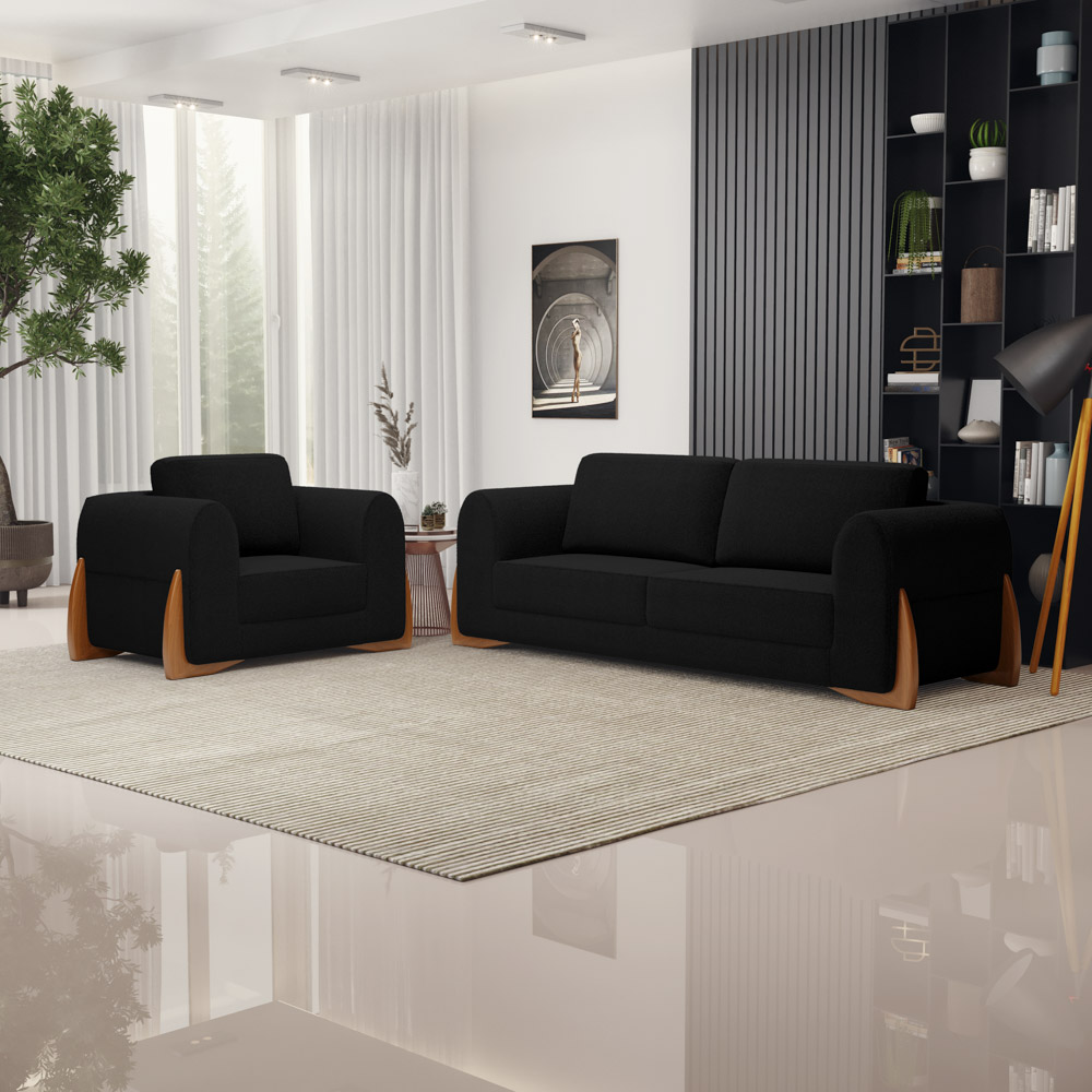 sala ampla sofá preto poltronas