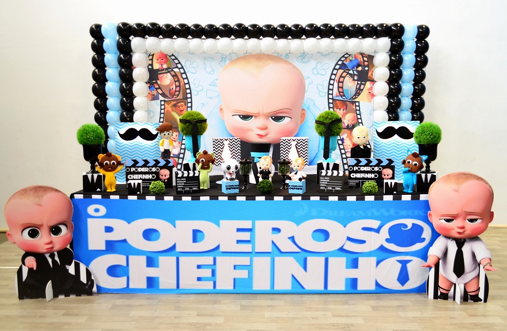 decoração poderoso chefinho azul e branco
