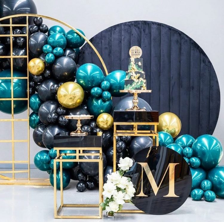 decoração de mesa para festa adulta