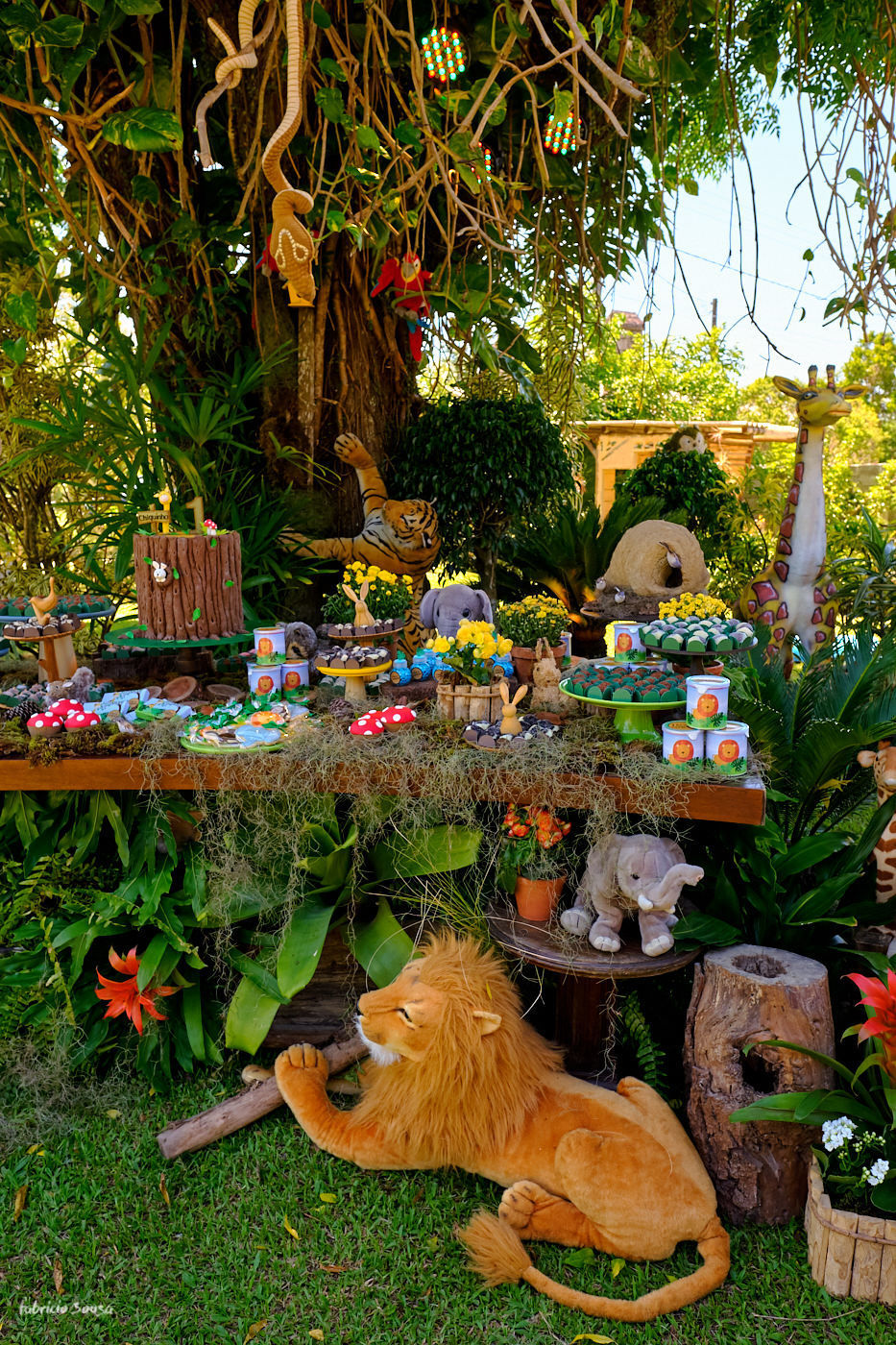 mesa principal jardim encantado