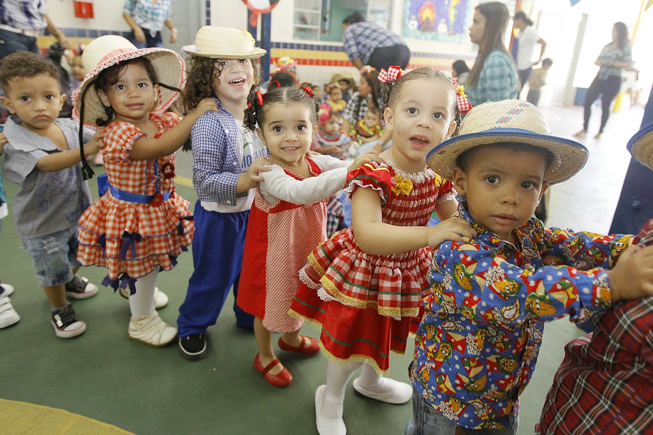 moldes decoração festa junina escola
