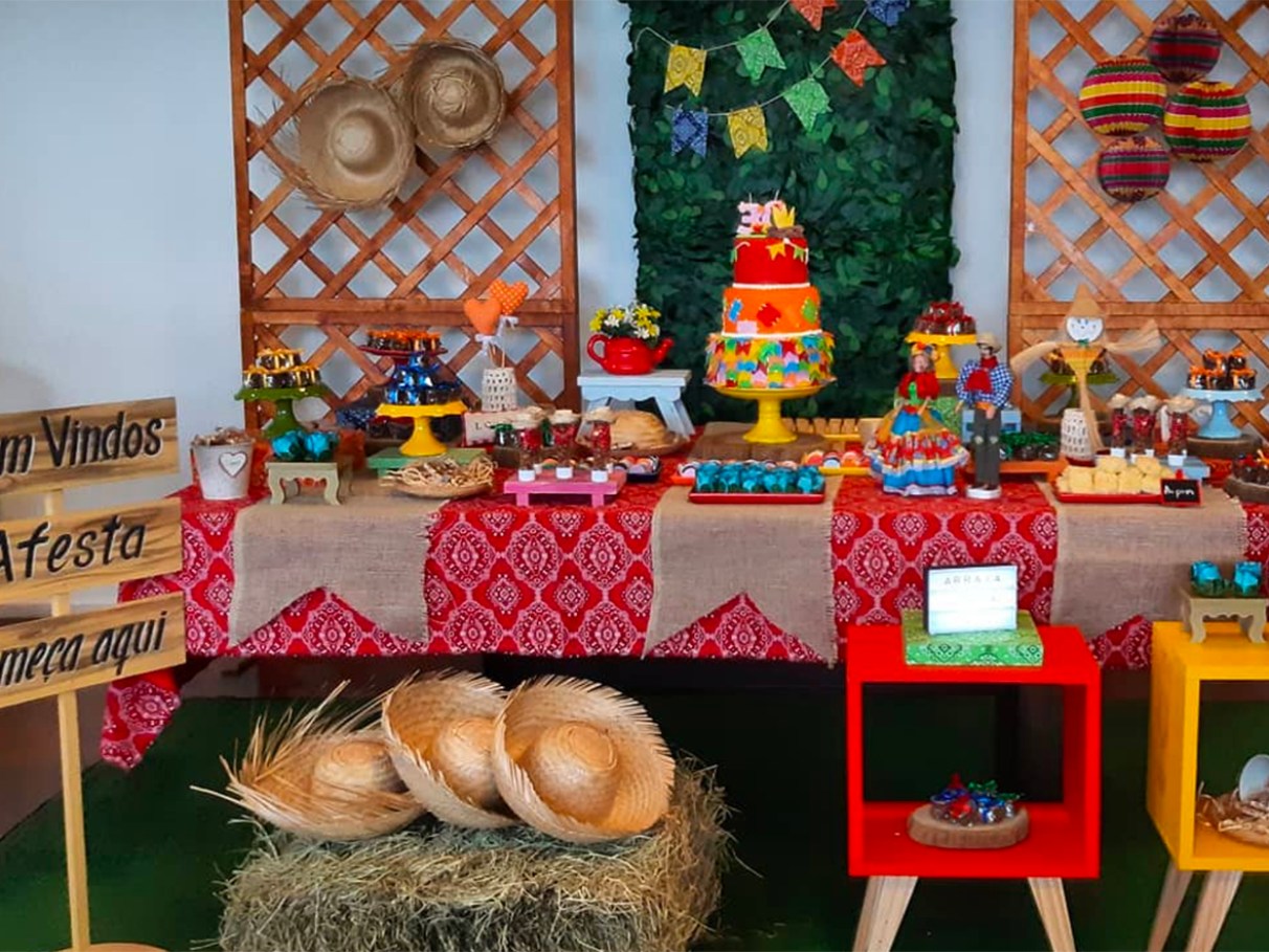 como decorar festa junina em casa