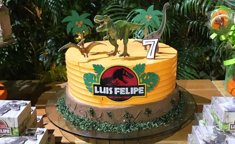 festa tema dinossauro