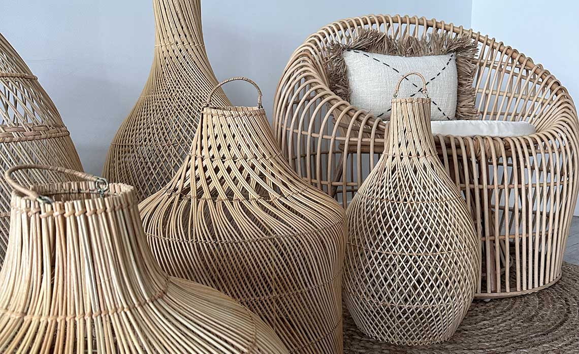 decoração com cestos de palha