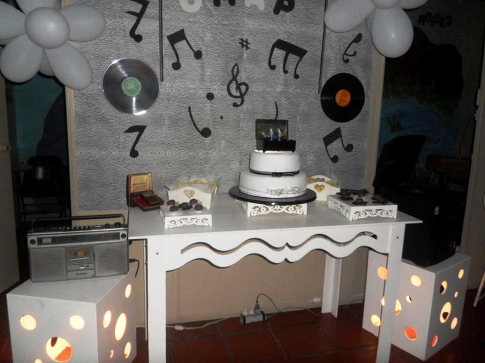 decoração culto jovem minimalista