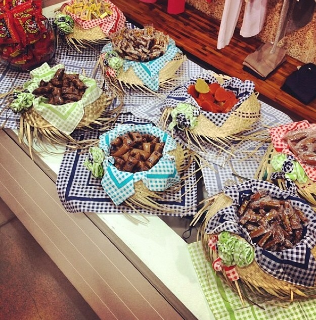 como decorar empresa para festa junina