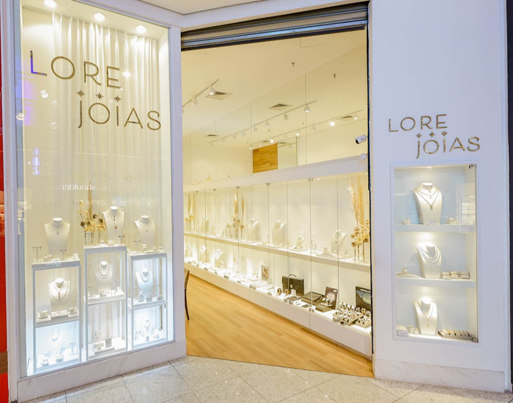 vitrine para loja de bijuterias