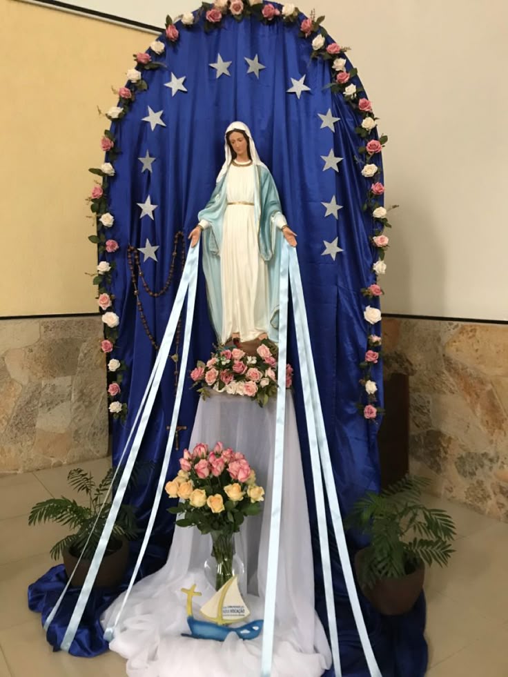 decoração Nossa Senhora das Graças para batizado