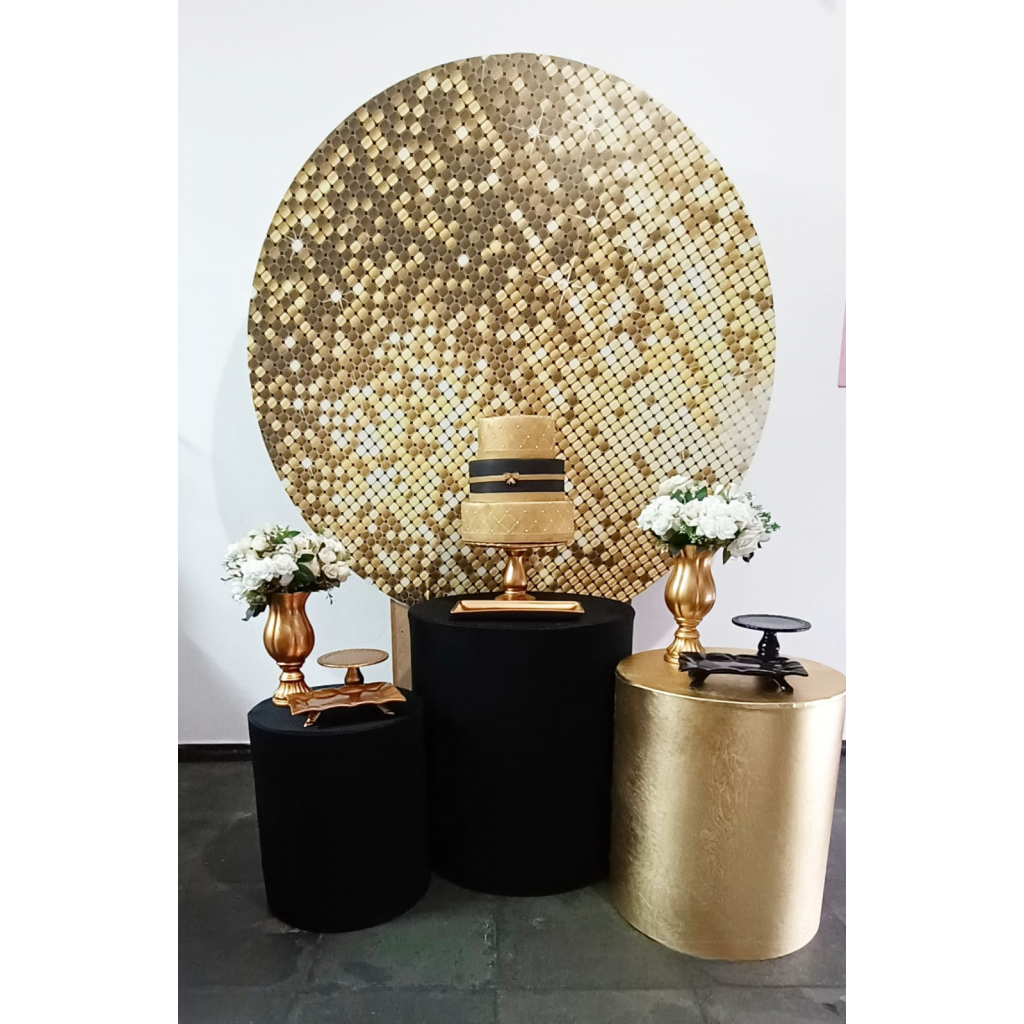 escritório elegante preto e dourado