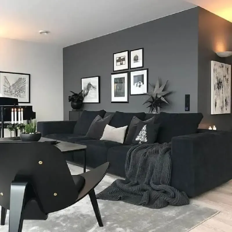sala de estar preta e cinza