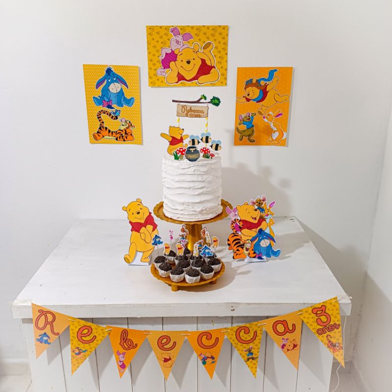 decoração mesversário ursinho pooh menina