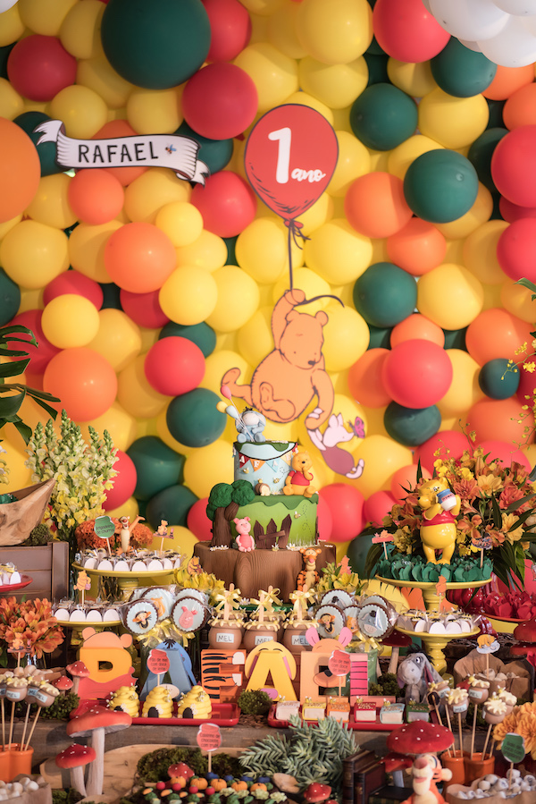 decoração mesversário ursinho pooh menina