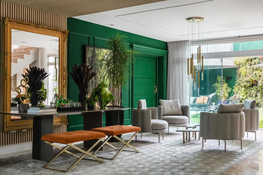 combinação verde esmeralda e dourado