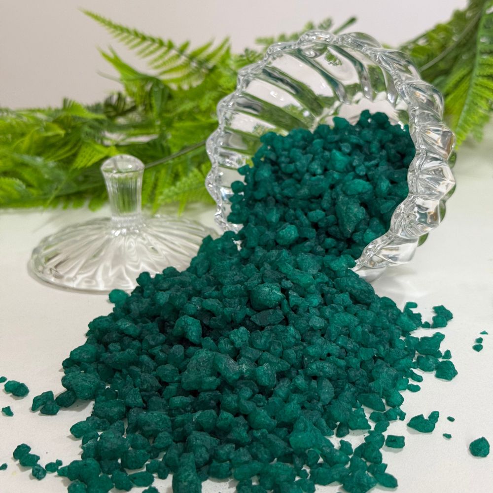 como usar verde esmeralda em casa