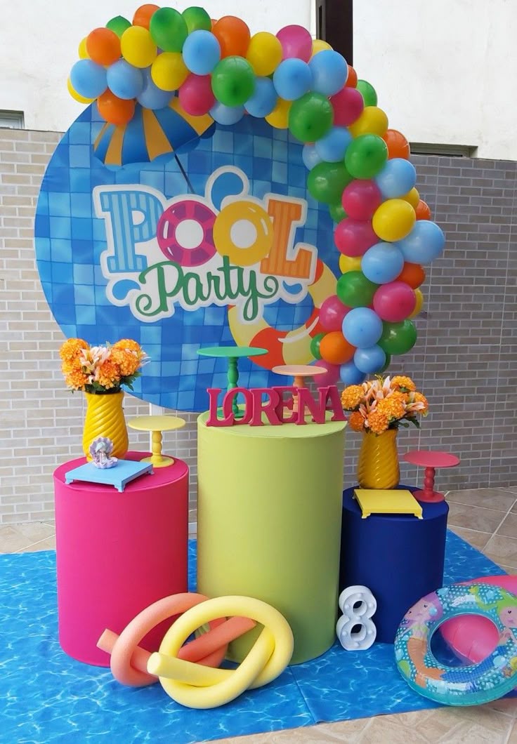 como decorar festa na piscina com pouco dinheiro
