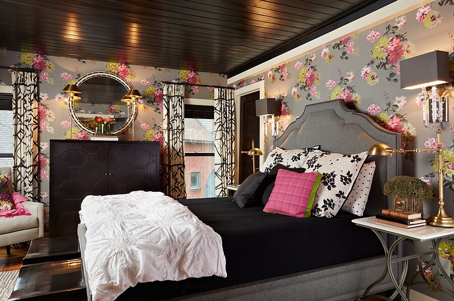 quarto com espelho