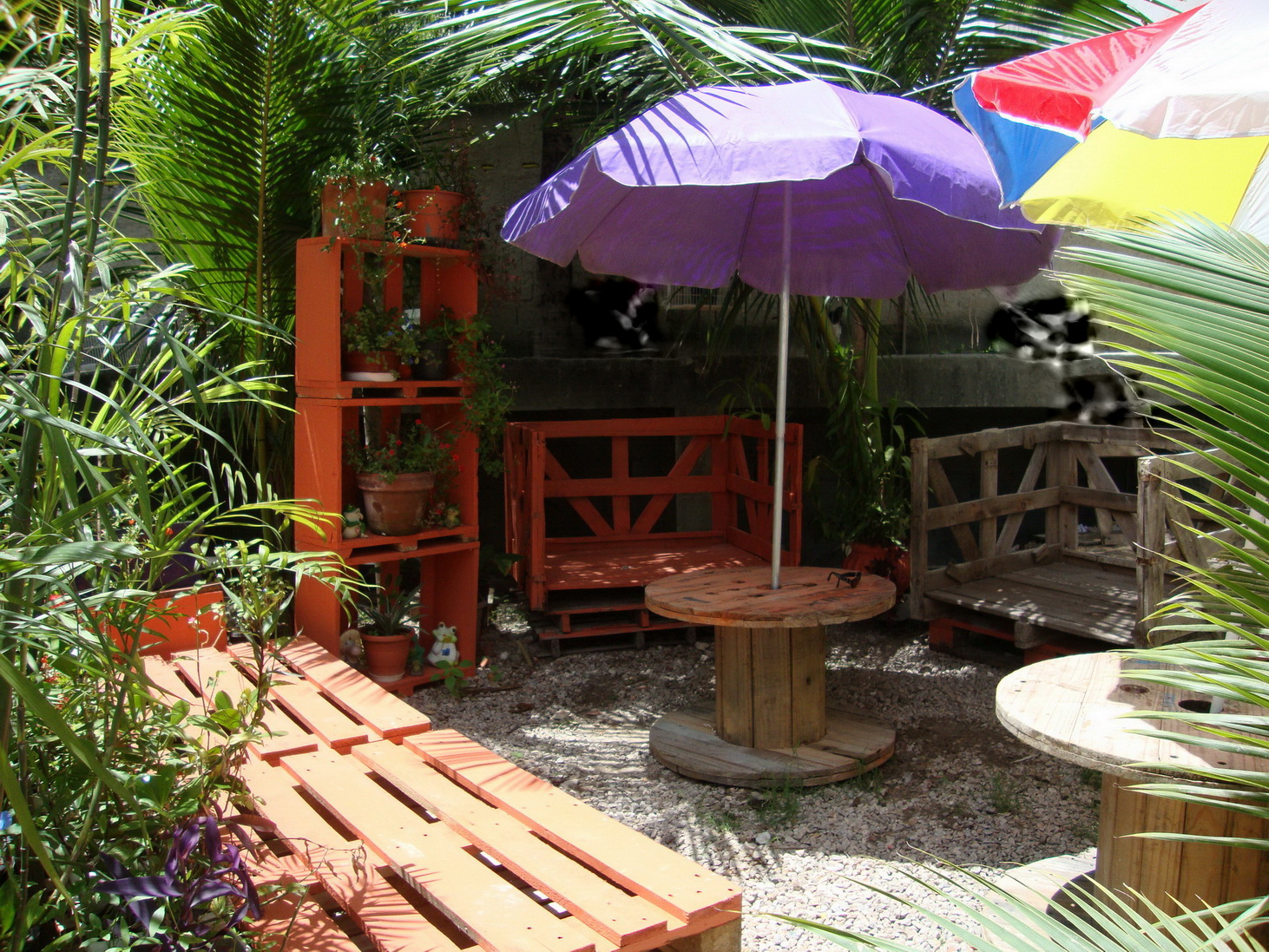 pneus decorados jardim