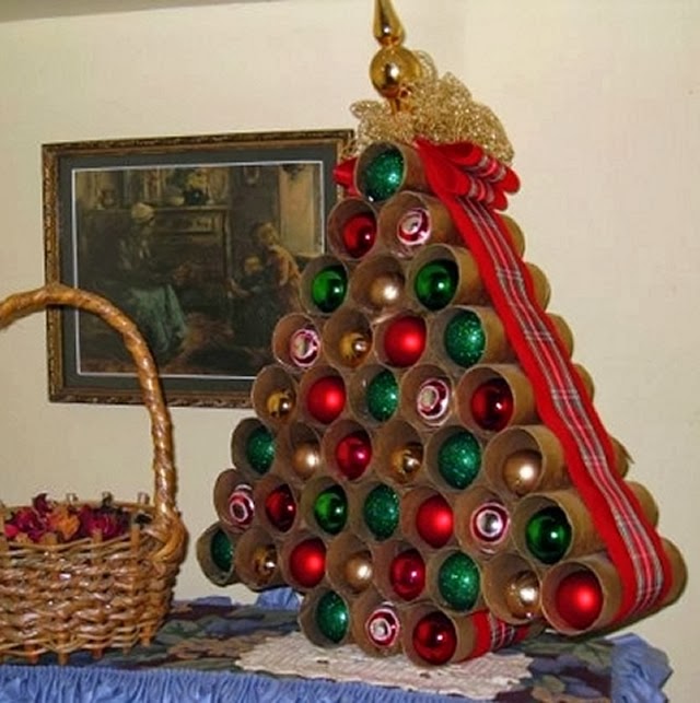 decoração natalina com itens reciclados