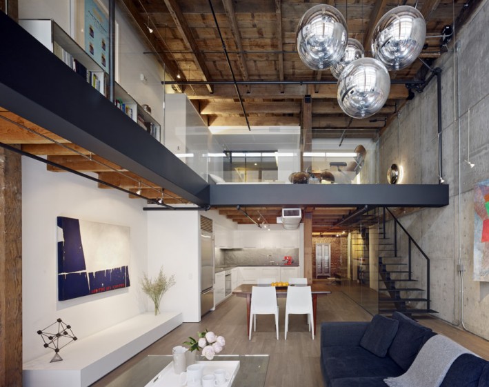 loft pequeno com mezanino