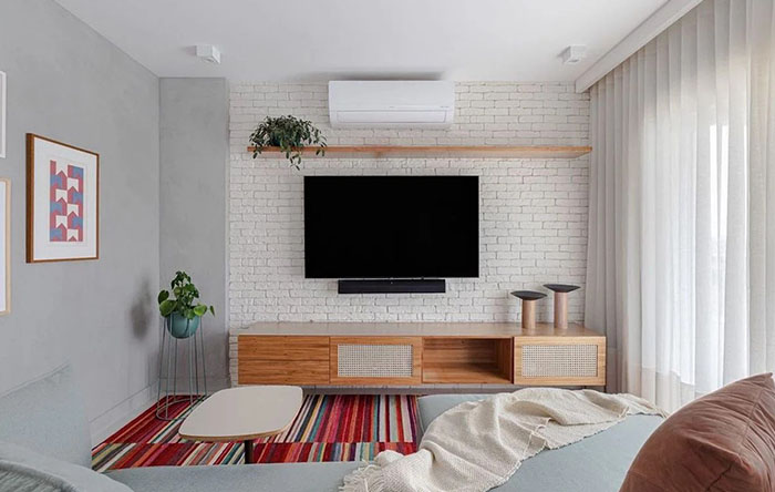prateleira com led tv